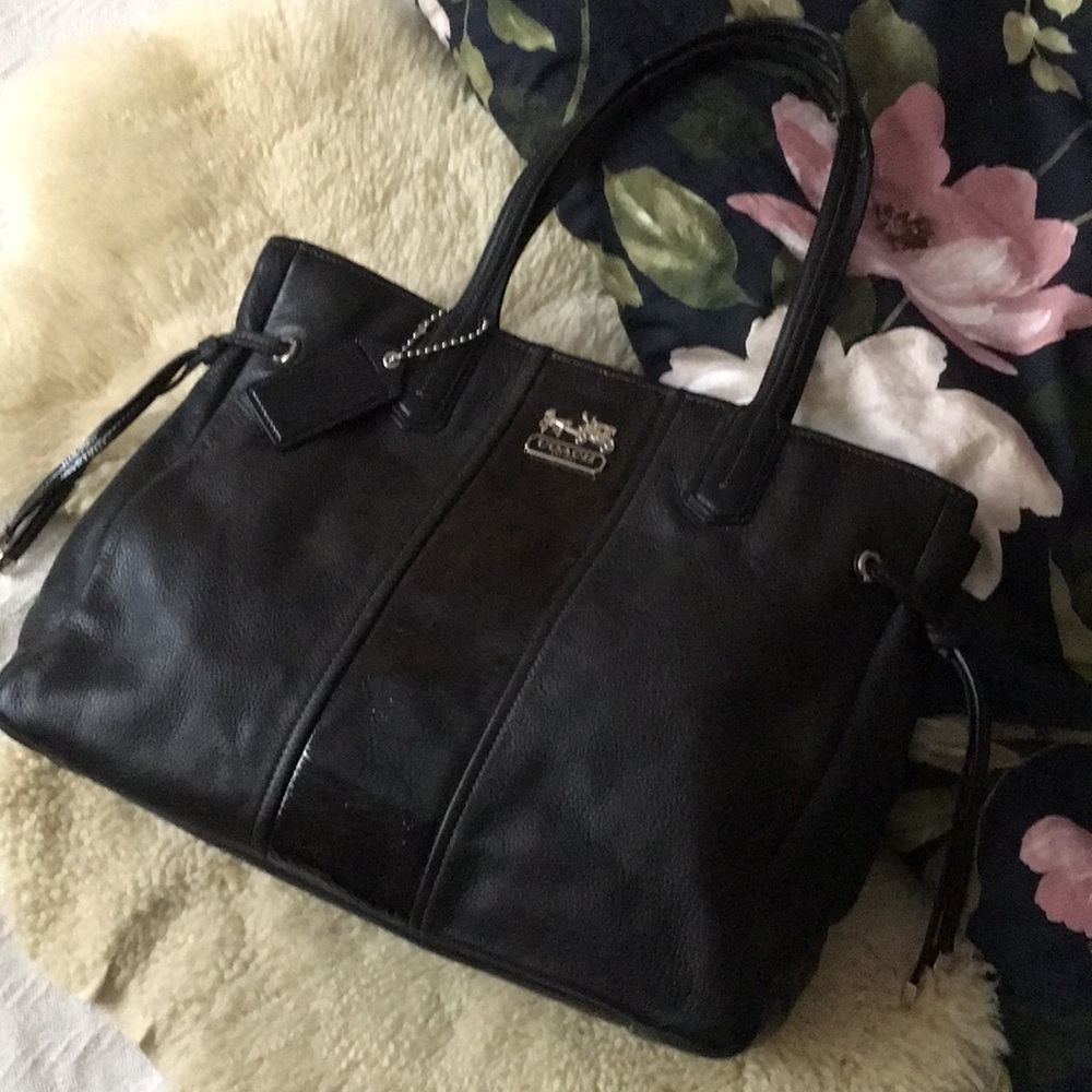 Coach Chelsea Leather Stripe shoulder bag
